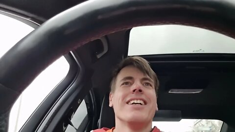 FOUNDER IN CAR: SUNROOF and Panoramic Roofs. The PROS & CONS. Car options, comfort and performance