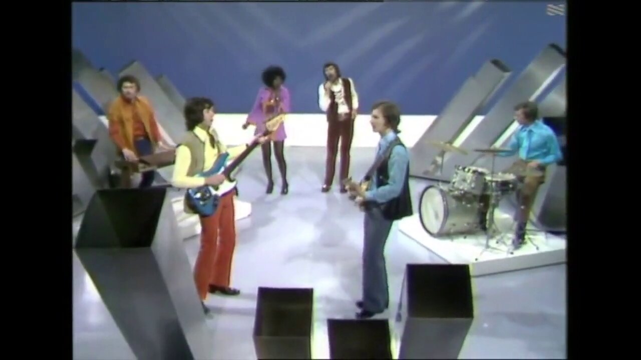 Top of the Pops - Episode 304 (27th November 1969) - Missing Episode Reconstructed