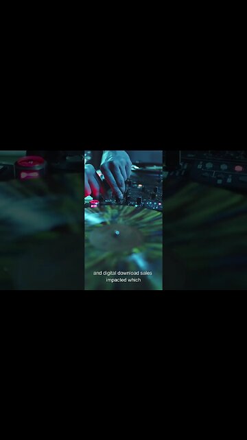 Hipsters Rejoice! Vinyl Records are Back with a Vengeance!