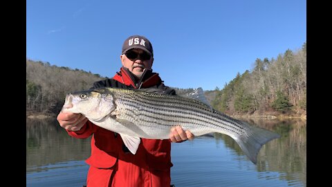 Striper Fishing Carters Lake 12292020