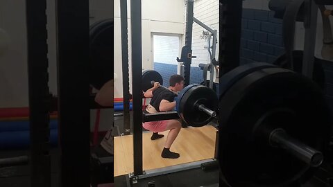 140kg/3 plate squat