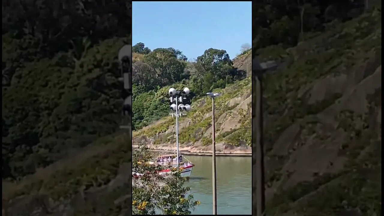 Procissão de barcos em Vitória
