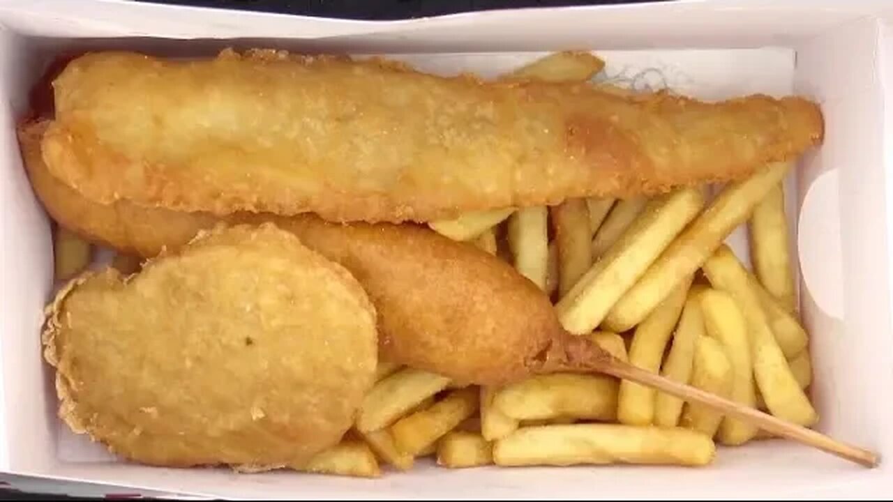 Thai Kiwi Fish and Chips? No.1 Box Deal