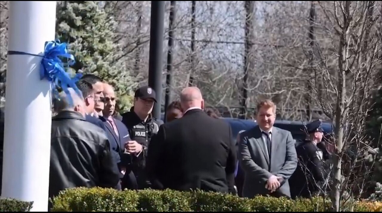 Governor Hochul of NY state denied entry to fallen officer’s funeral