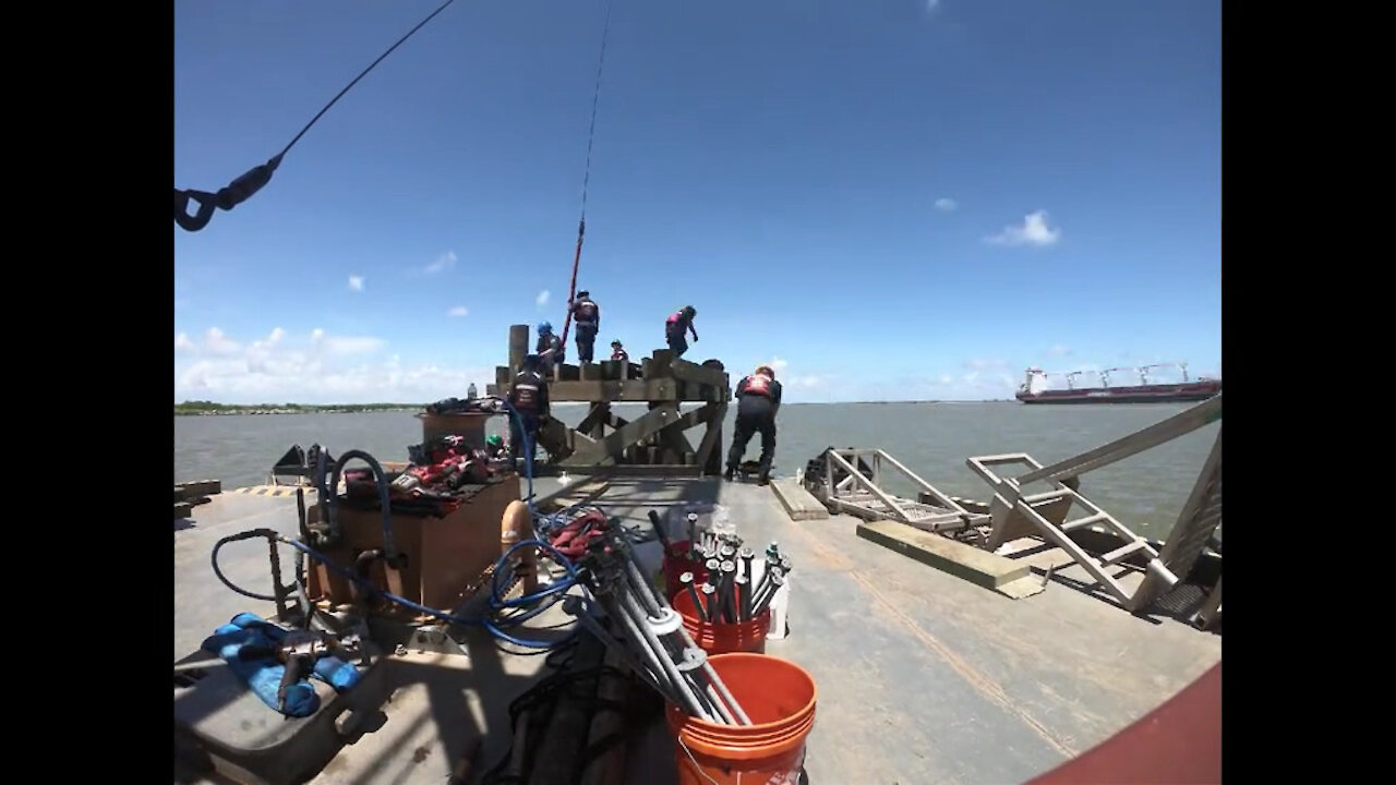 fast time lapse navigation on the Mississippi River