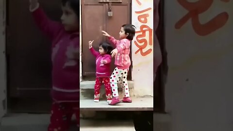 Kid dancing on wedding bhangda 😍 (cute girl) #funny #dance #dancevideo #marriage #wedding