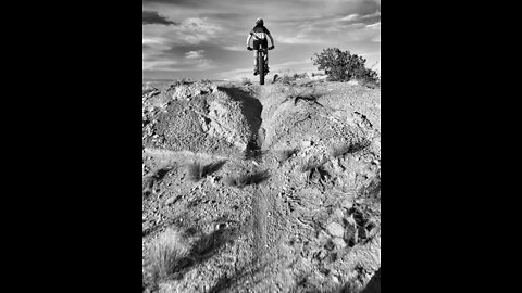 RAW MTB POV MOUNTAIN BIKING THE DESERT