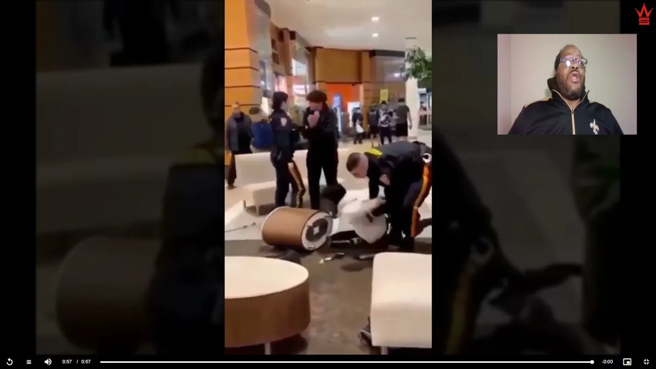 Police Arrest Only Black Kid In Fight While White Kid Is Politely Seated!