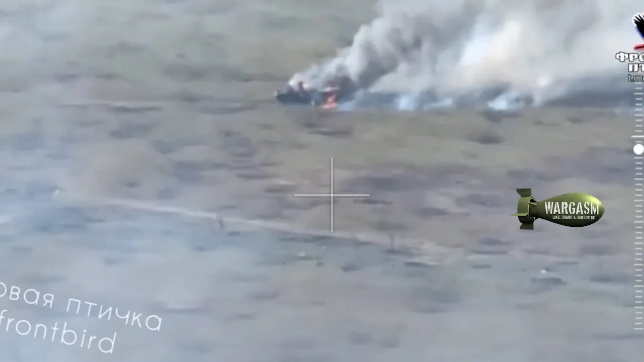 Ukrainian armored vehicles burn at Rabotino