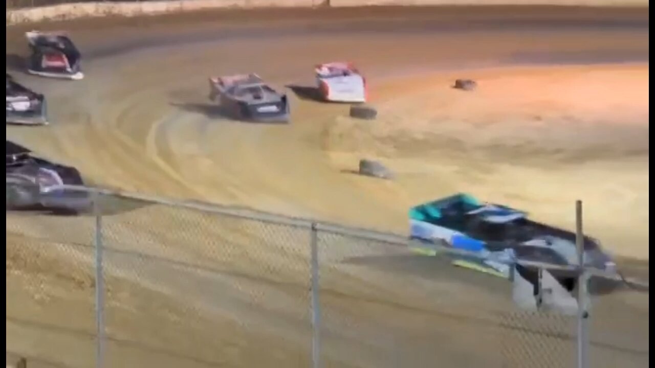 Close racing crate late Baton Rouge La