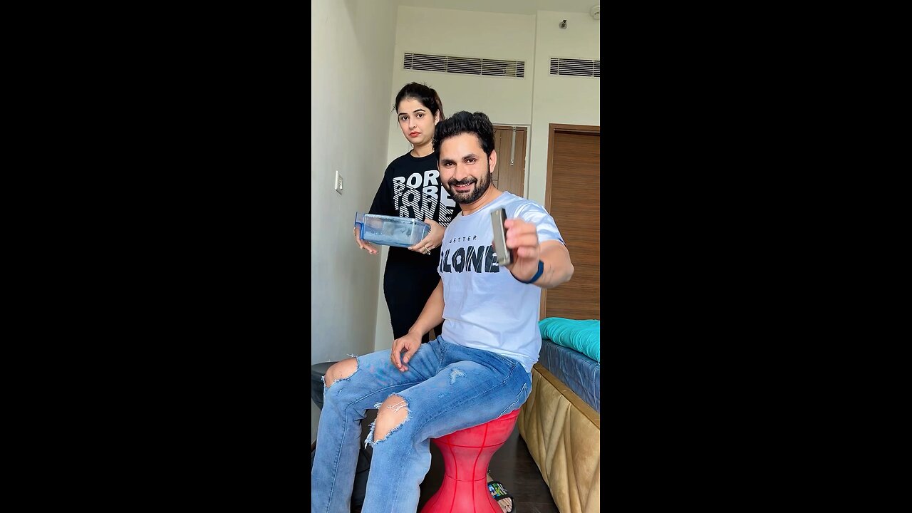 Try this with your partner and have fun 😂