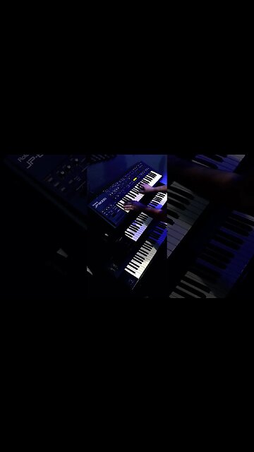 Maroon 5 - Sugar #roland #vintagesynthesizer #maroon5 #synthesizer #sugar
