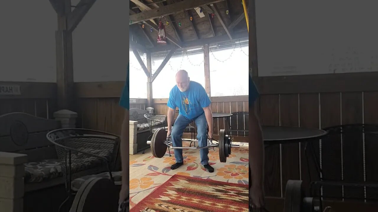 Deadlift on the Deck, 2nd set, Crazy 🤪 old man