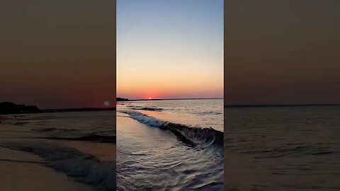 The Sound of Waves on the Beach 🏖️