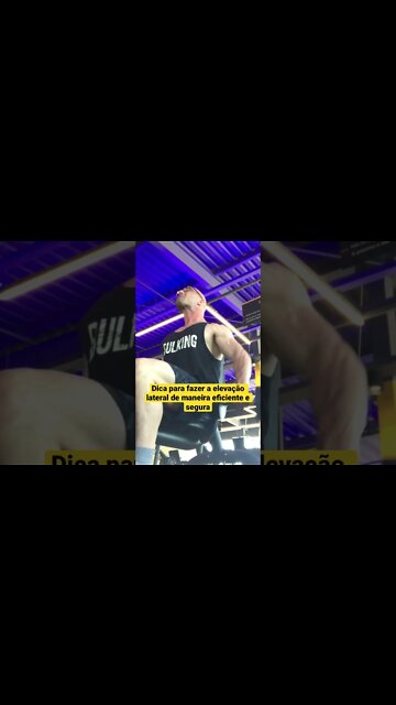 Dica para fazer a elevação lateral de maneira eficiente e segura #fitness