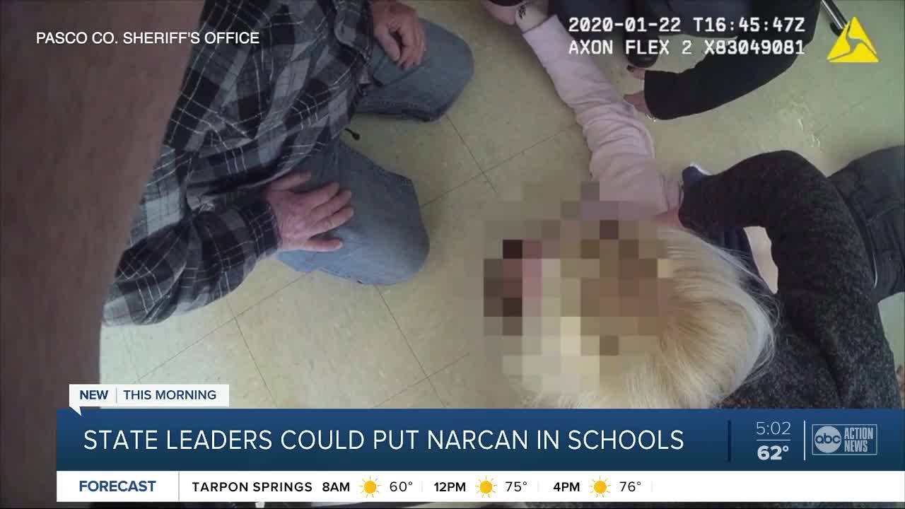 State leaders pushing for bill that would put Narcan on school campuses