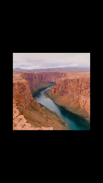 This desert is part of the famous Grand Canyon and National Park.?Arizona, USA 🇺🇸
