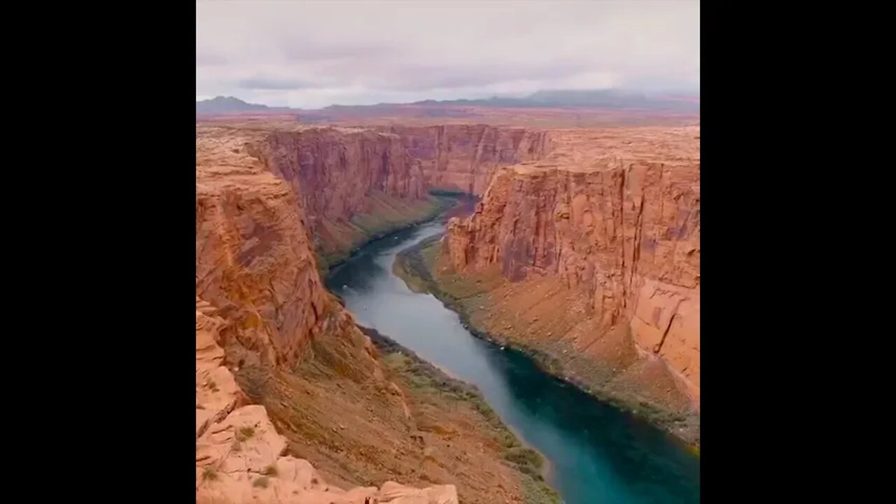 This desert is part of the famous Grand Canyon and National Park.?Arizona, USA 🇺🇸