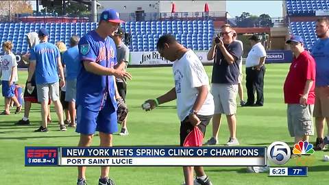 New York Mets Spring Clinic Of Champions