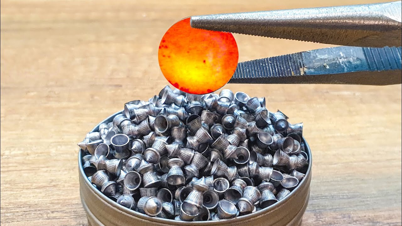 EXPERIMENT Glowing 1000 degree METAL BALL vs METAL AIRSOFT BBS