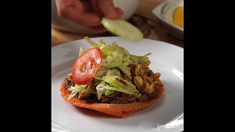 Enchiladas Salvadoreñas