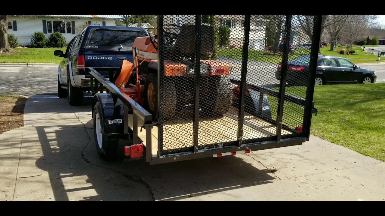 5-1/2 X 10 Carry-On Trailer overview from Tractor Supply Co