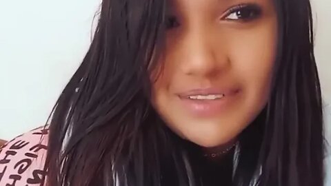 O QUE VOCE COME ? QUE TODO MUNDO ACHA ESTRANHO ? ( GOSTOSA ) ( MEME ) ( VIRAL ) #shorts