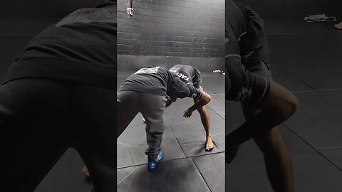 Unleashing the Head Snap: Master the Single Leg Entry #shorts #wrestling #grappling