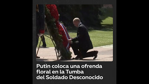Putin homenajea a los caídos en la lucha con el nazismo