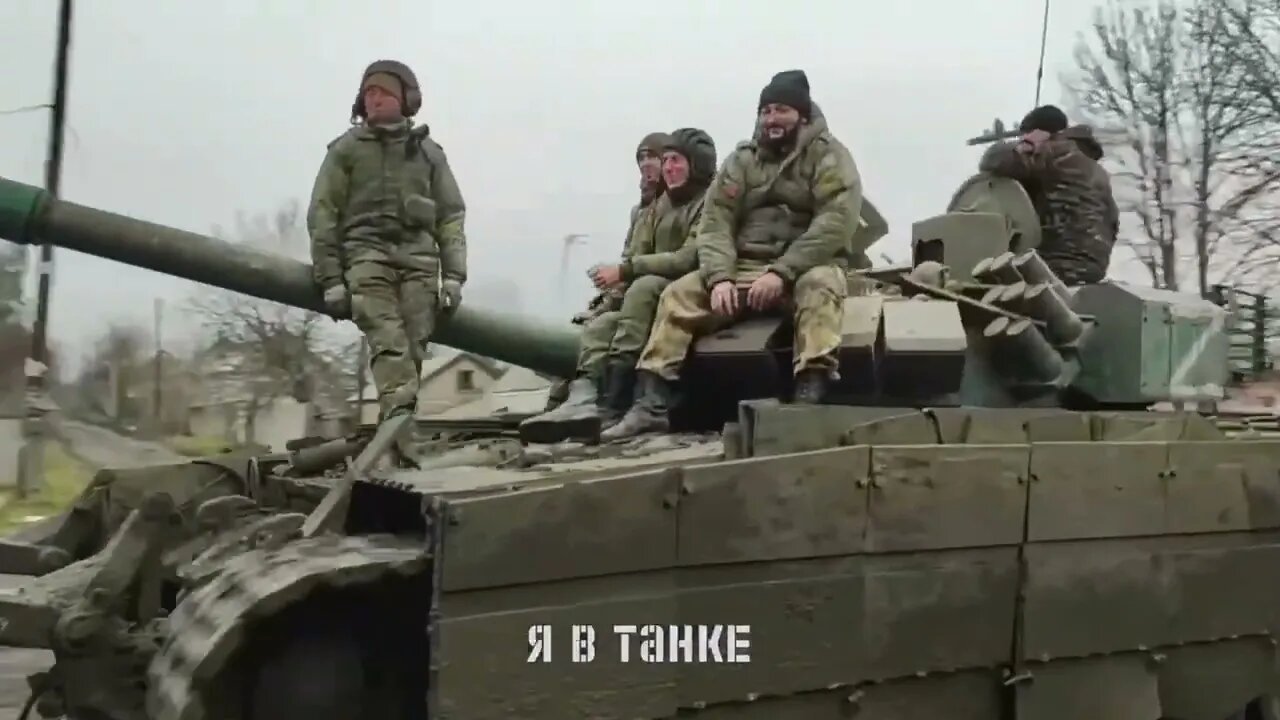 Russian T-80BVM tank advances in Marynka within Ukraine Operation