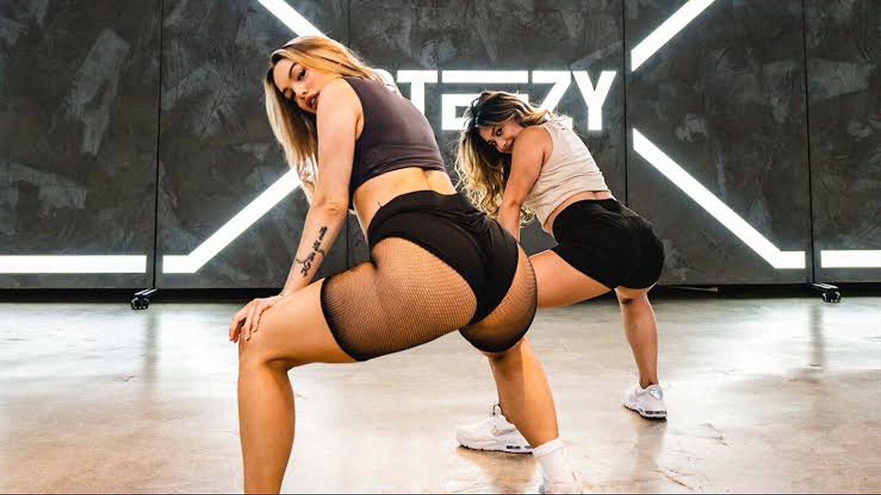 TWERK trending videos