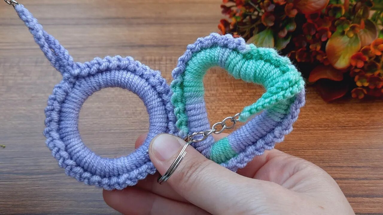 ✅️How to crochet very easy and nice keychain