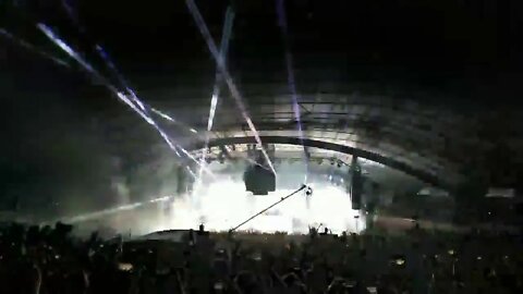 video1519796675 1942913072420577