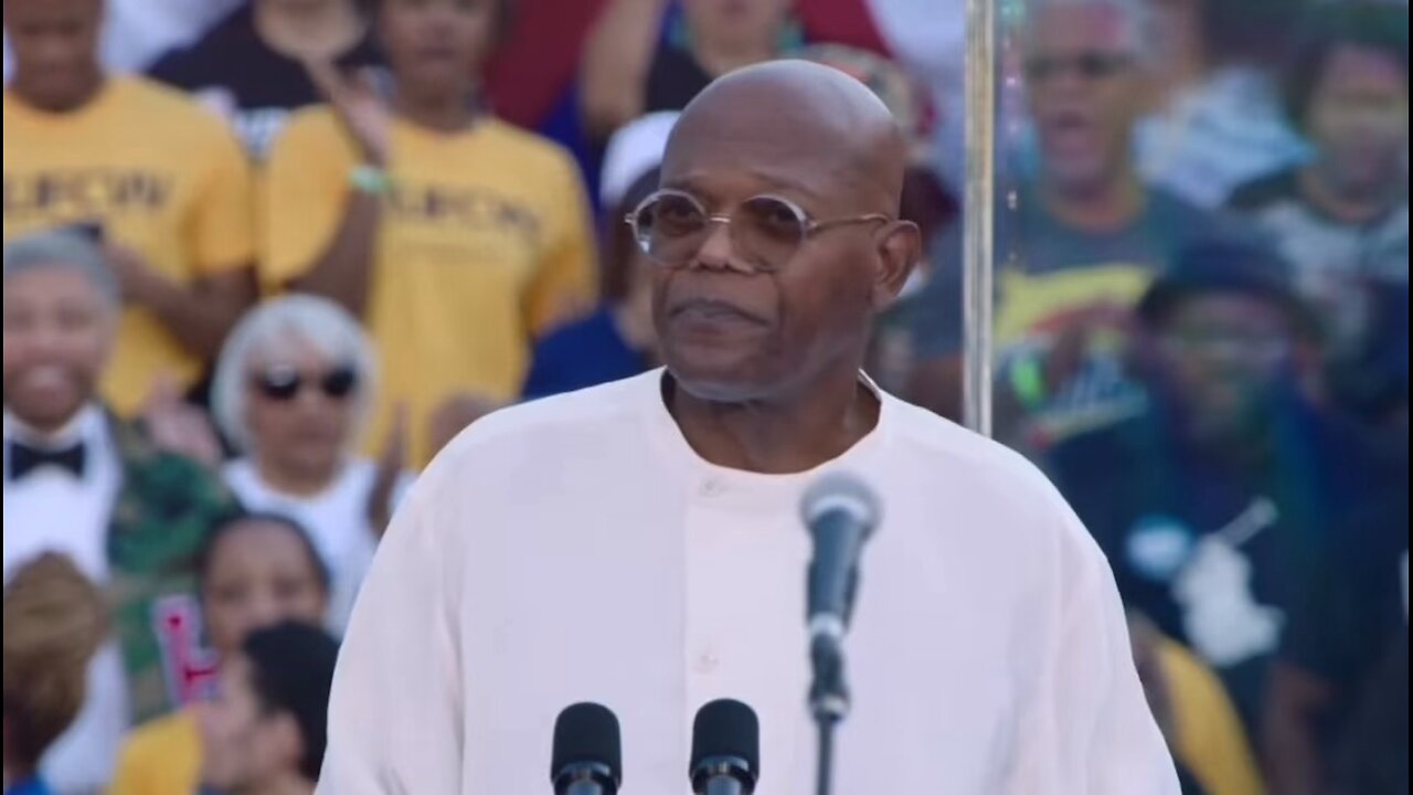 UNMENTIONABLE HORROR SHOW! Samuel L Jackson TRASHES Trump, Votes Kamala at Atalanta GA MASSIVE rally