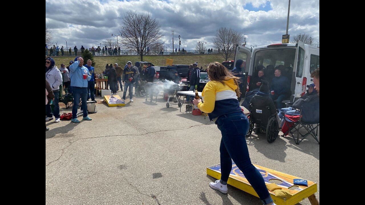 Brewers fans brave the elements on Opening Day