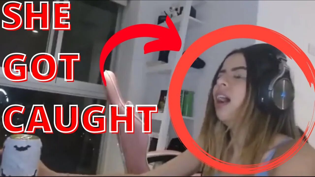 SHE GOT CAUGHT IN 4K