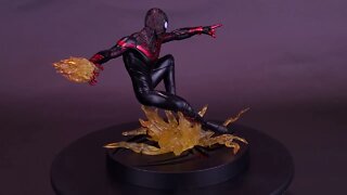 Diamond Select Spider-man Gamerverse Miles Morales PVC Diorama Statue @The Review Spot