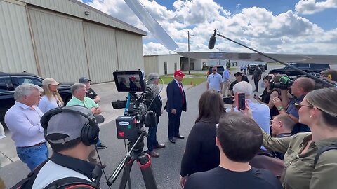 Trump speaking to the press pool in Valdosta, Georgia