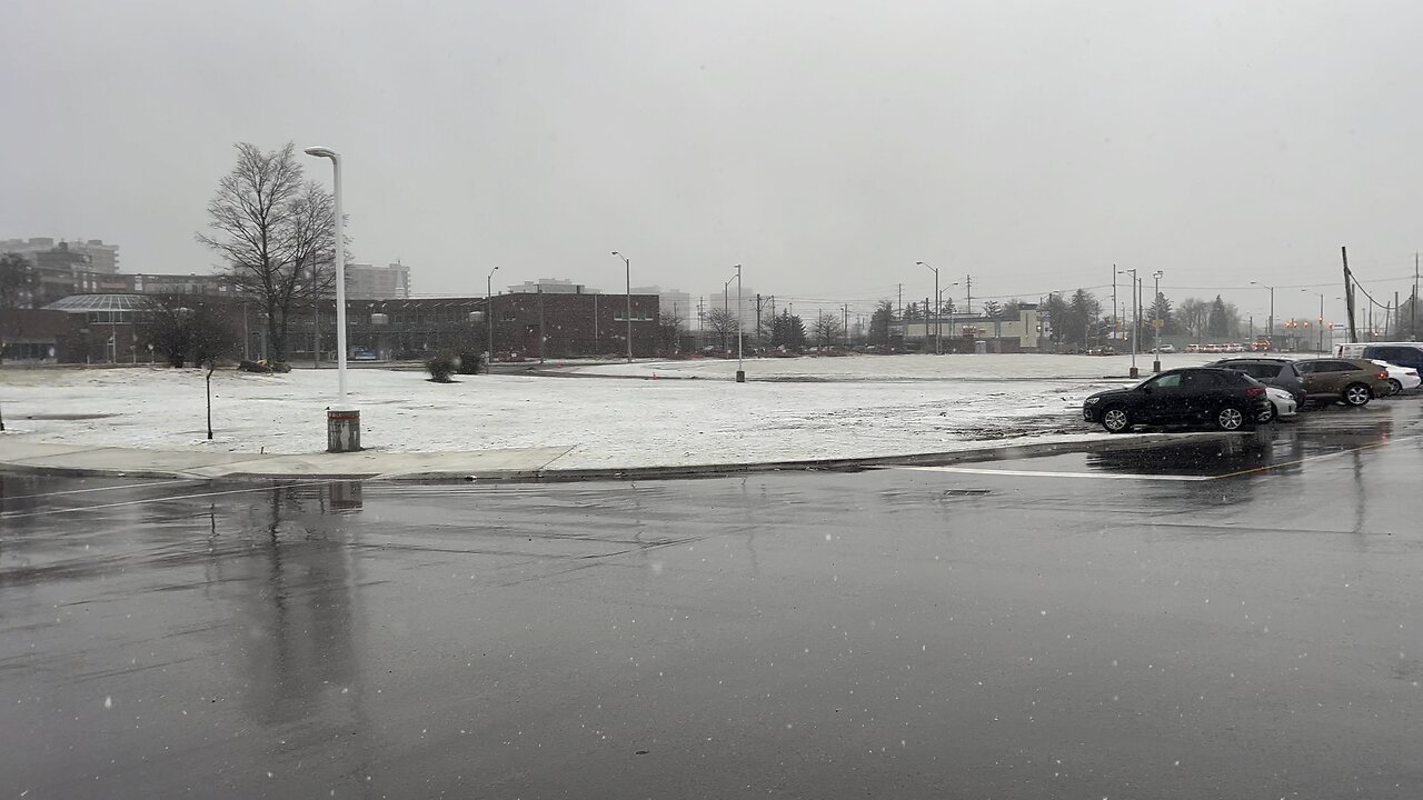 First snow accumulation Toronto