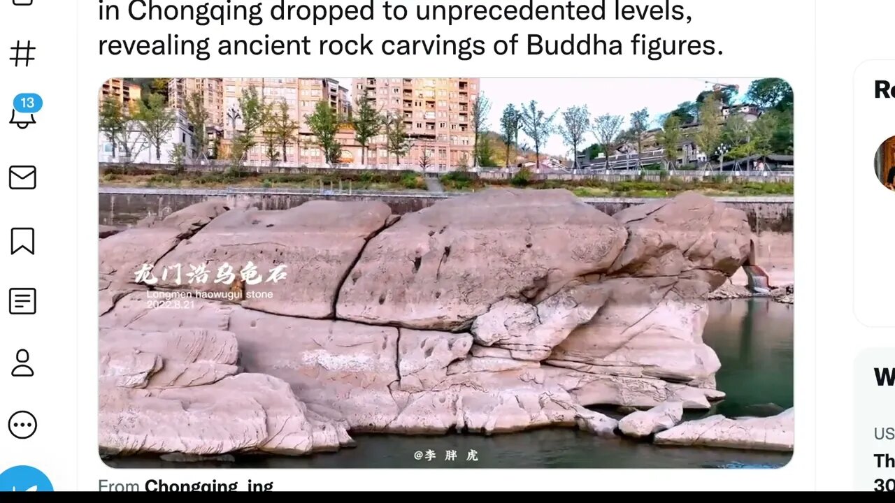 🟨 2022年8月重慶長江水位下降，露出古佛像石刻； 2年前，洪水氾濫。 🟨