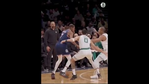 KD looking like Dirk