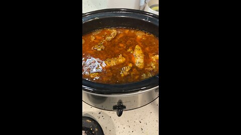 Spicy chicken palm nut soup