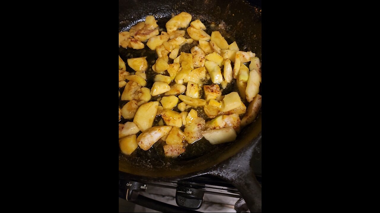 Baking Cinnamon Apples