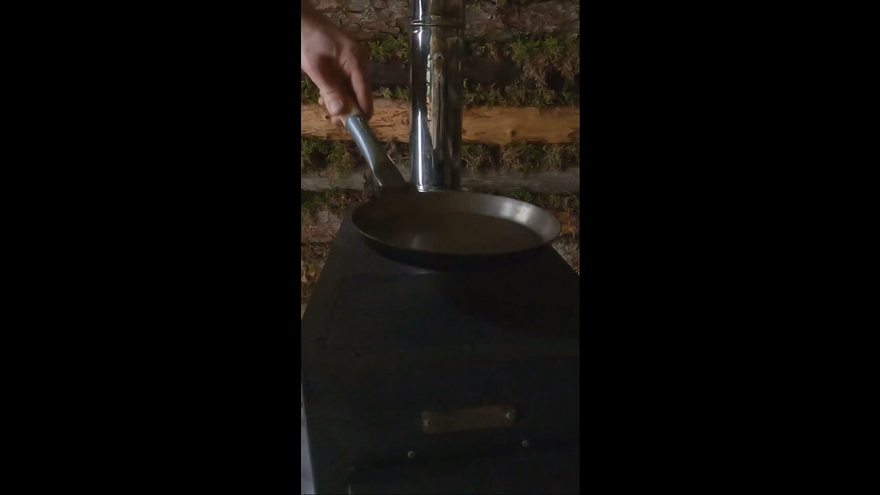Having a great breakfast at my bushcraft