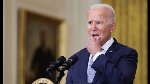 Reporter confronts Biden on poll showing Americans don't find him competent