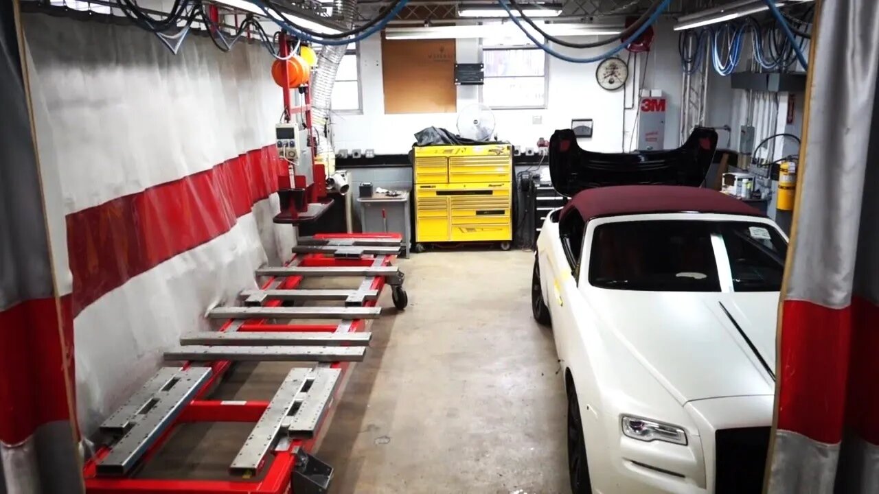 J&B Body Works utilize Celette bench to repair Rolls-Royce