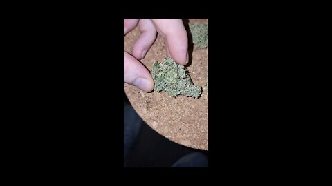 Head Banger UK weed review and smoke up rsosos