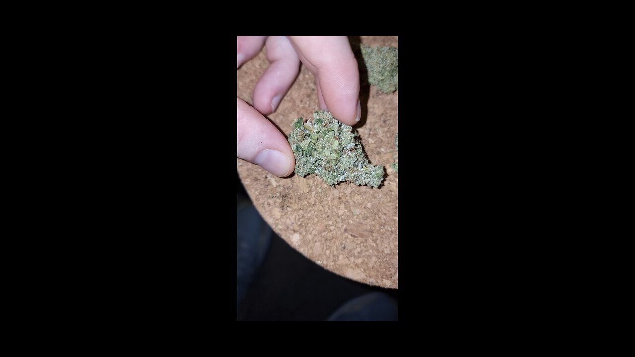 Head Banger UK weed review and smoke up rsosos