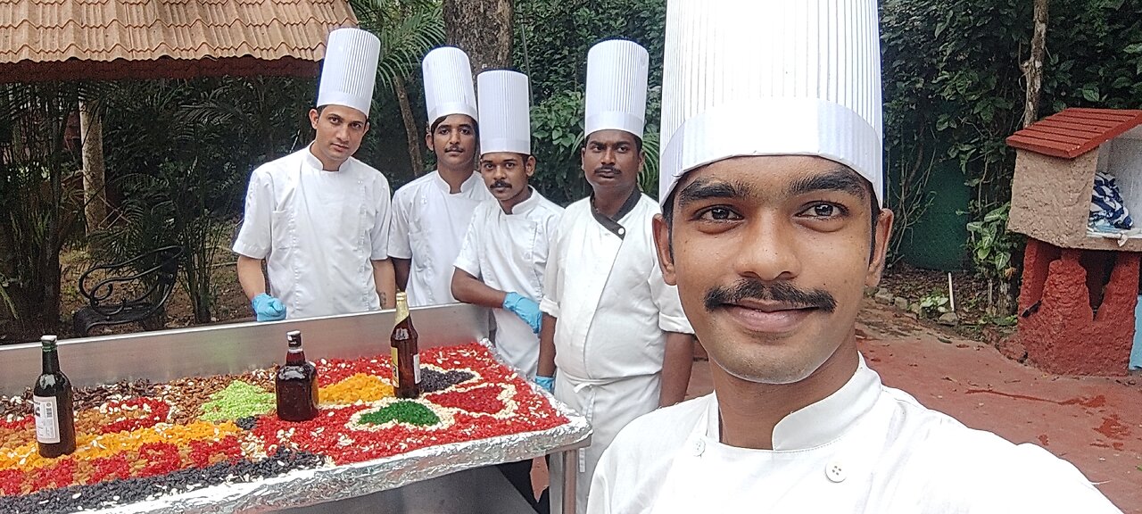 Chef party and the cake mixing#rumble#viral