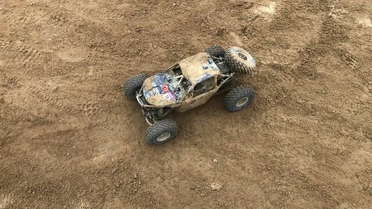 Brand new Axial Bomber fail !